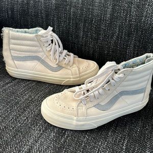 Vans 4.5 Mens 6 Womens skate hi tops